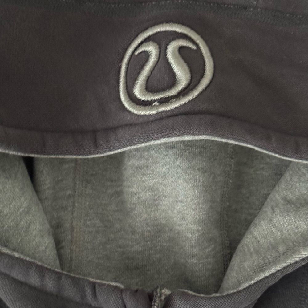 Lululemon Athletica Two-Tone Gray Women's Hoodie - Picture 6 of 7